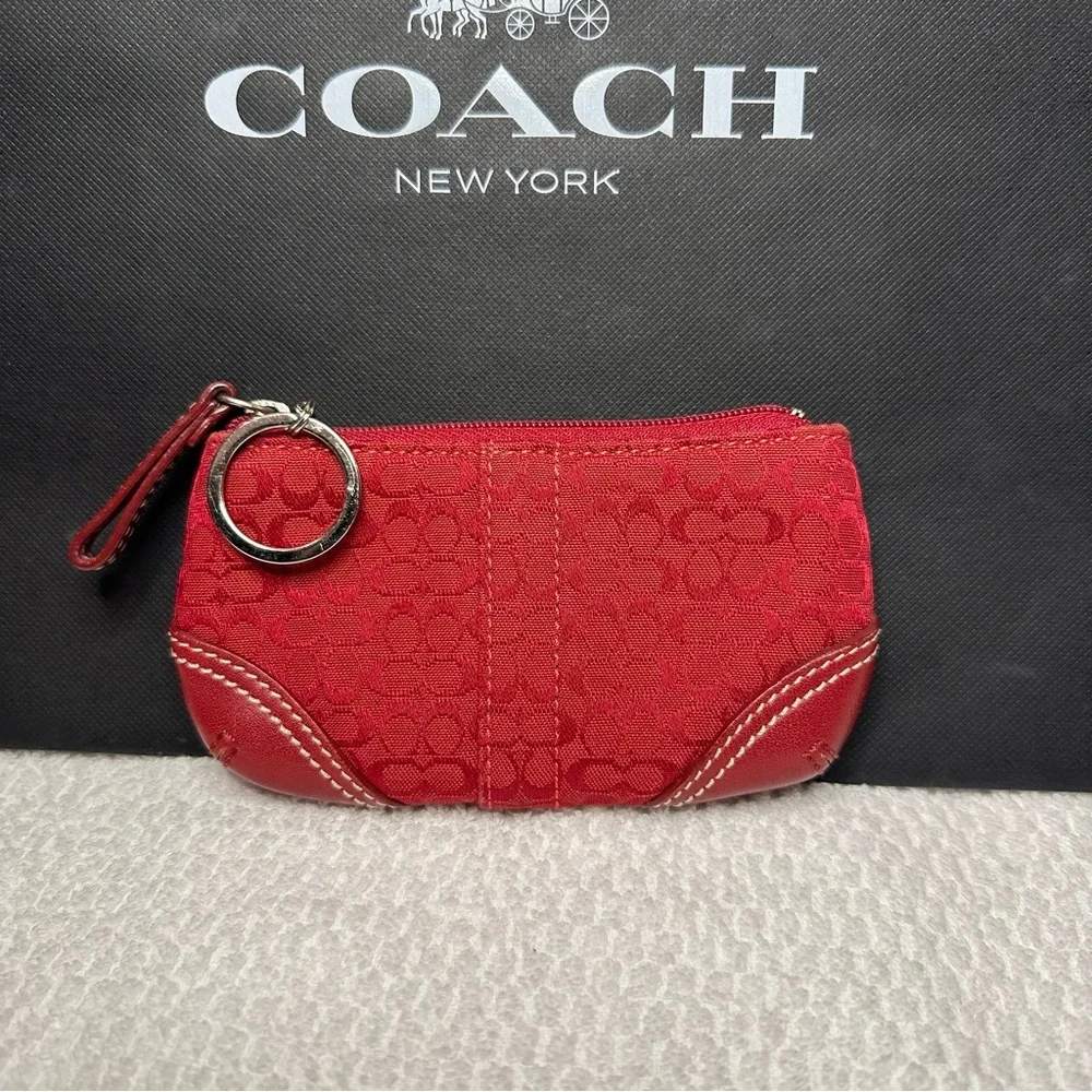 Coach Red Signature jacquard keychain card holder - Picture 13 of 13